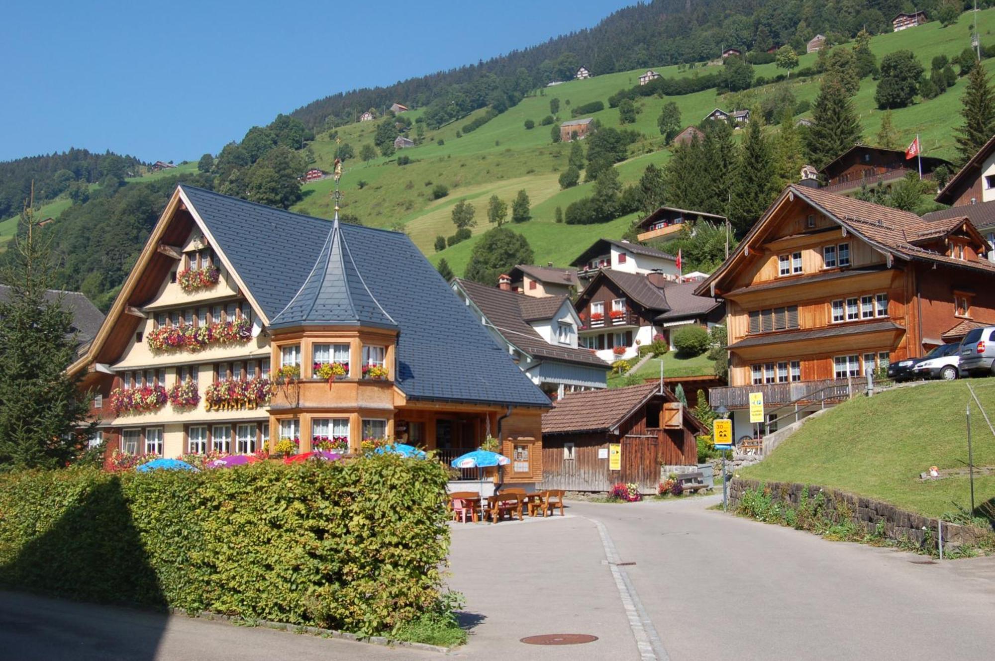Gasthaus Schaefli Alt St. Johann Exterior photo